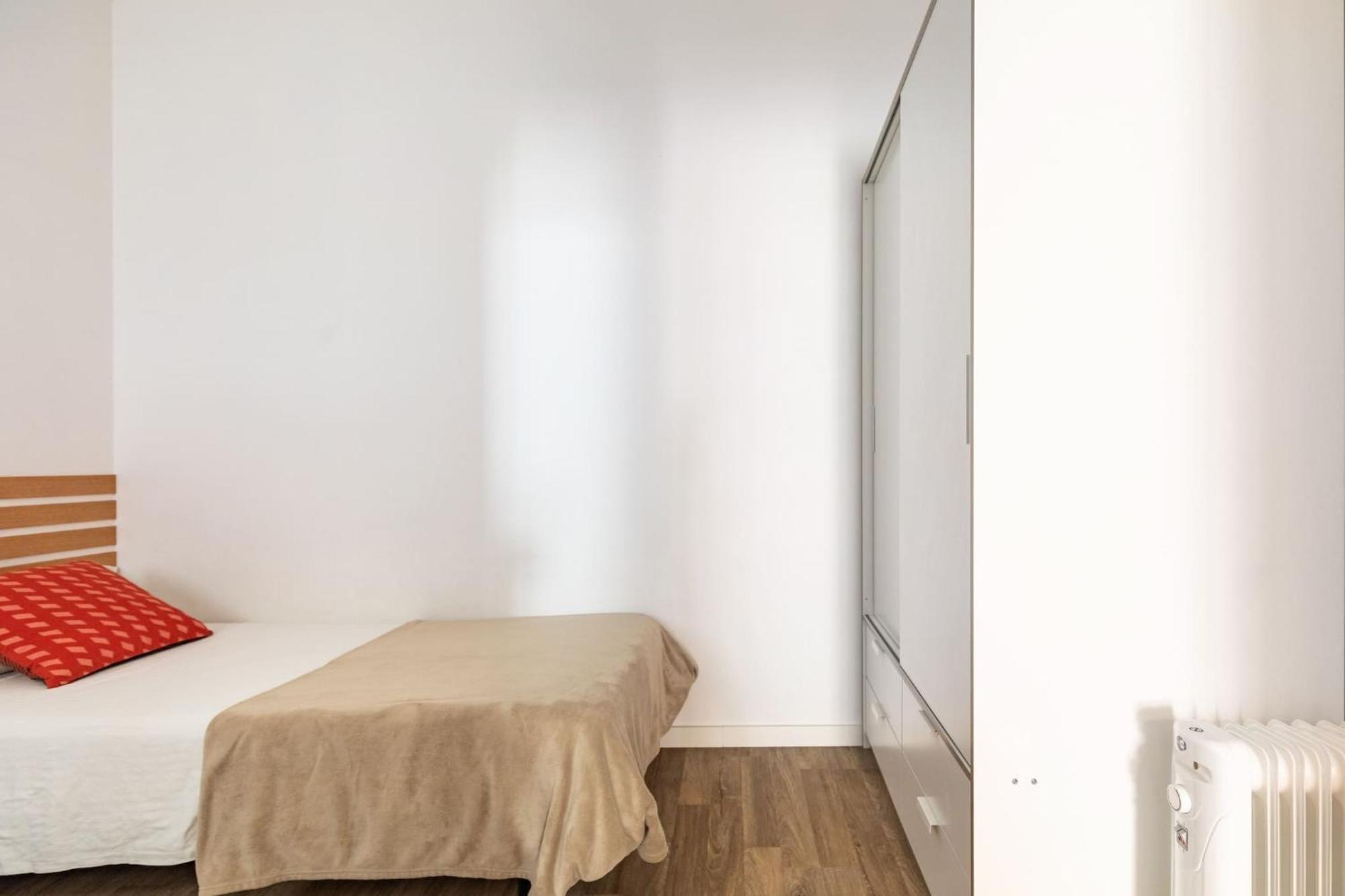 Musico Turia Gardens Apartment Valencia Exterior photo